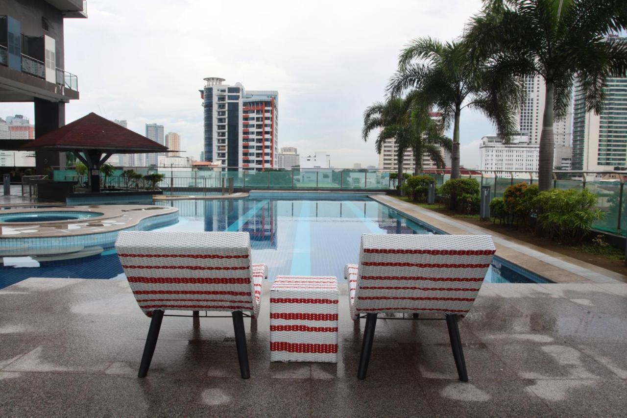 Malate Bayview Mansion City View Manille Extérieur photo